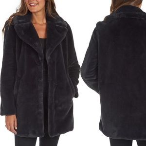 Mob Wife Faux Fur Jacket